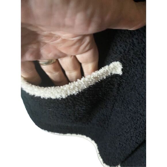 Carolees black and Ivory zip front sweater, jacket, 0SFM - Picture 6 of 9